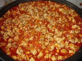 Fırında Güveçte Mantarlı Et Sote Tarifi ve Malzemeleri Fırında Güveçte Mantarlı Et Sote Tarifi ve Malzemeleri